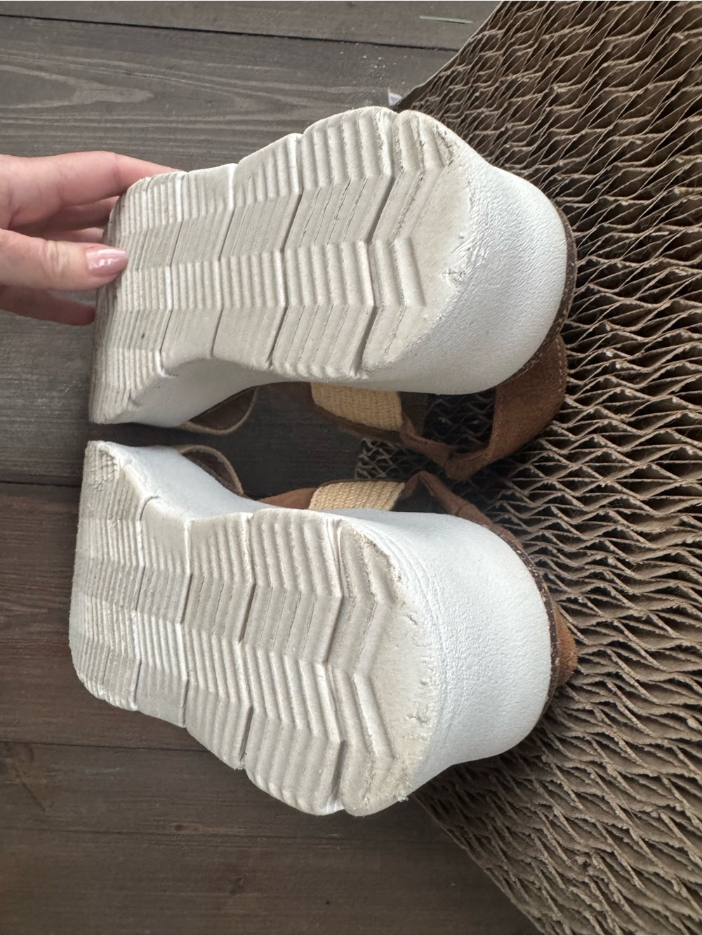 OTBT Nova Platform Wedge Slingback Natural Fiber Sandals Women’s 7.5 Tan EUC - Picture 10 of 16